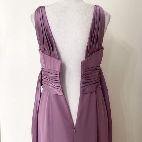 DAVID'S BRIDAL PURPLE CHIFFON SATIN BALL PROM EVENING GOWN DRESS - 6 - Picture 5 of 9